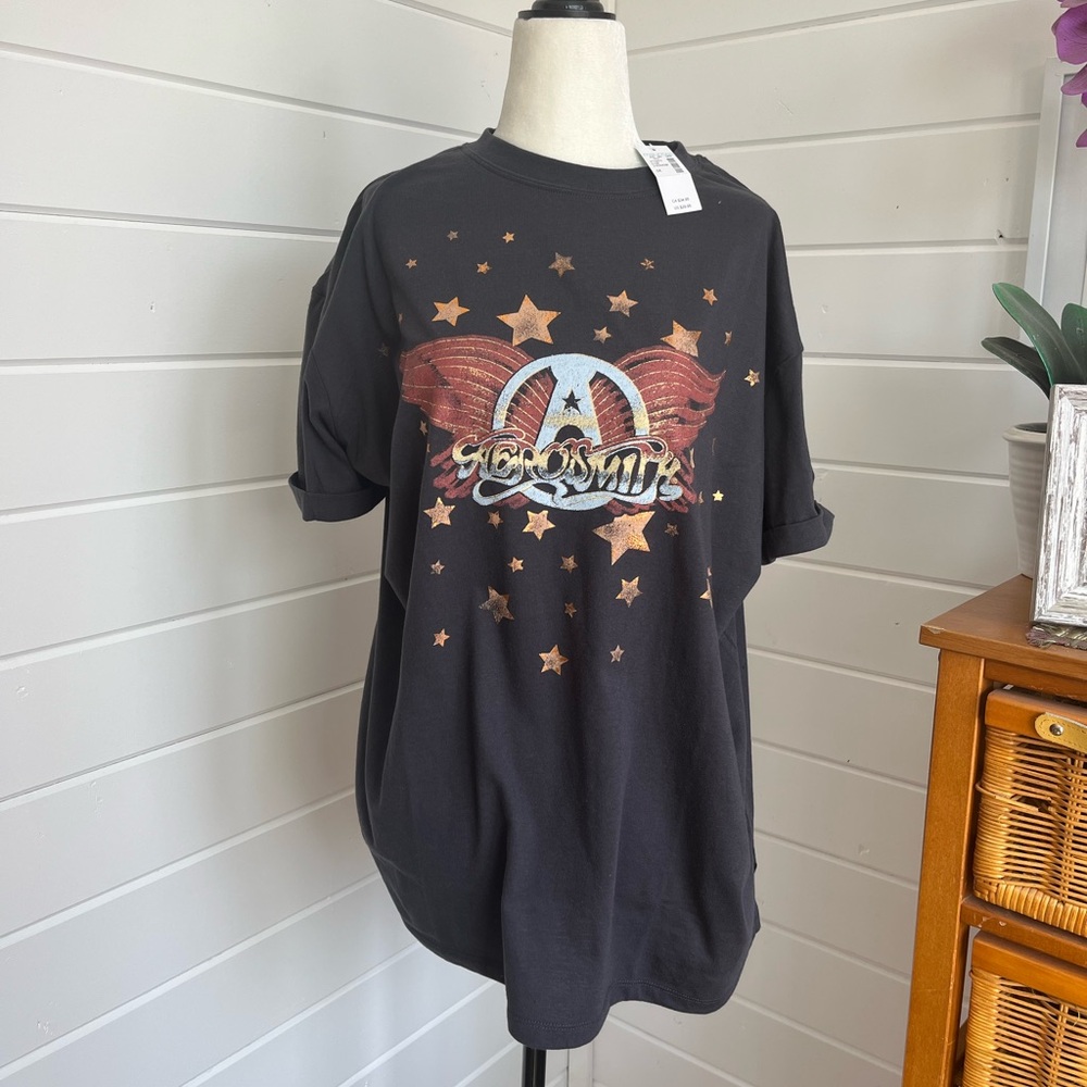 🆕 Maurice’s Graphic Aerosmith T-shirt, size 0X